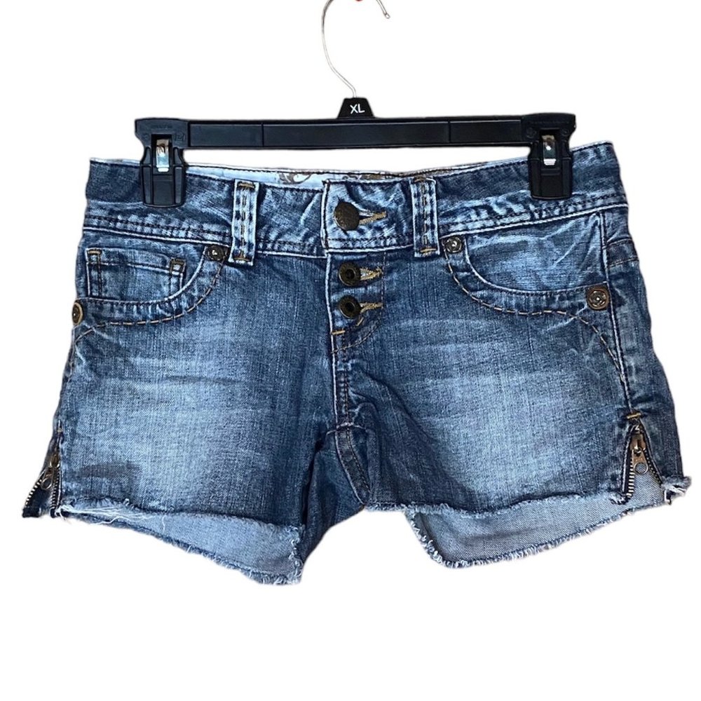 Guess Distressed Jean Shorts Size 25 Low Rise Dark Wash Embellished Y2K